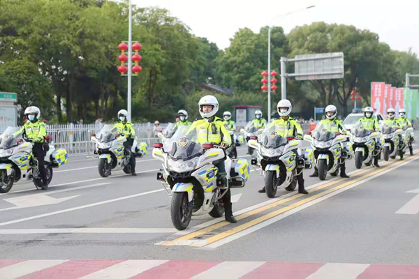 摩托車(chē).jpg
